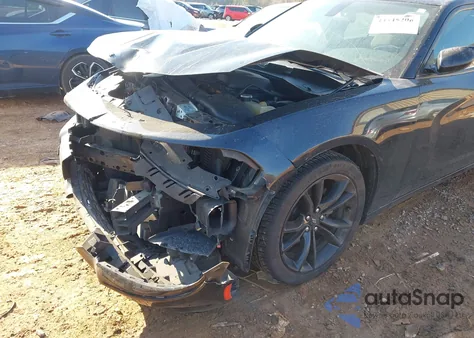 2018 Dodge Charger Sxt Rwd z USA, uszkodzony, nr VIN 2C3CDXBG4JH206668